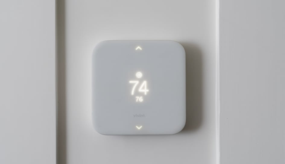 Vivint Logan Smart Thermostat